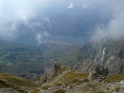 33 Il lago si intravede